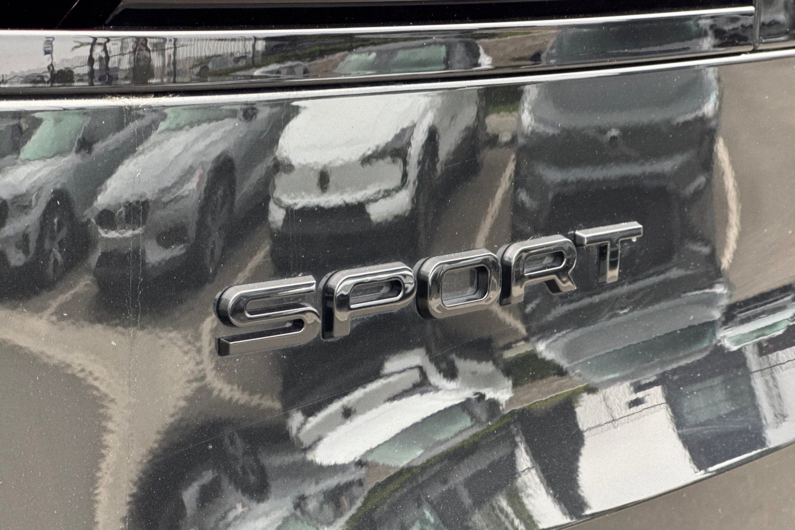 Used 2024 Land Rover Range Rover Sport SE AWD/4WD image 34
