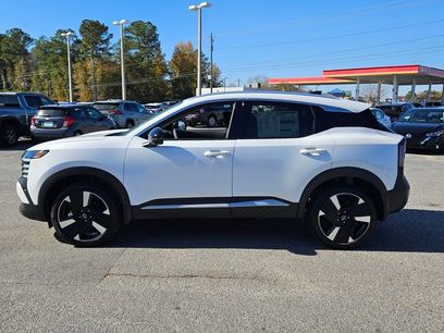 New 2026 Nissan Kicks SR w/ SR Premium Package