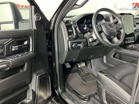 Used 2023 RAM 2500 Limited AWD/4WD image 26