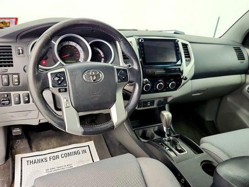 Used 2015 Toyota Tacoma 4x4 Double Cab image 12