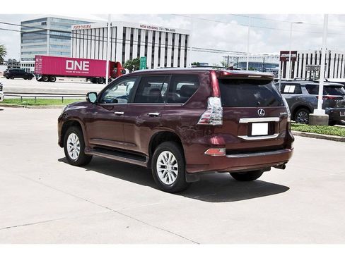 Used 2022 Lexus GX 460 Premium w/ Premium Package AWD/4WD image 4