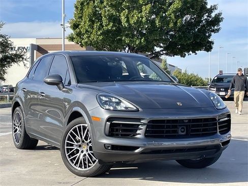 Used 2019 Porsche Cayenne S image 2