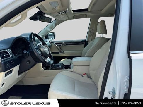 Used 2023 Lexus GX 460 Premium w/ Premium Package AWD/4WD image 22