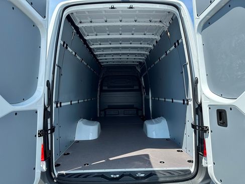 New 2026 Mercedes-Benz Sprinter 3500 image 22