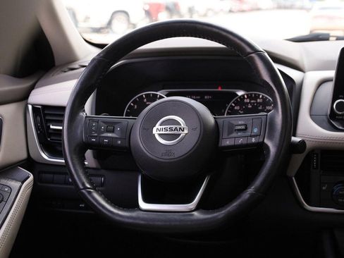 Used 2021 Nissan Rogue SV w/ Premium Package AWD/4WD image 25