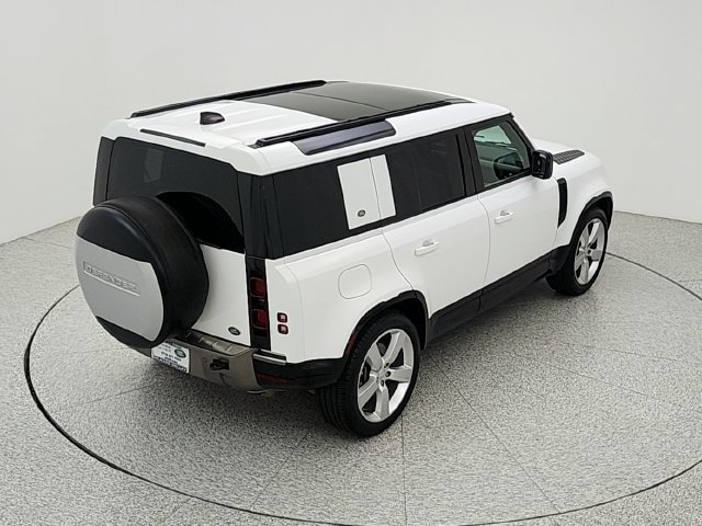 Used 2022 Land Rover Defender 110 X-Dynamic HSE AWD/4WD image 33