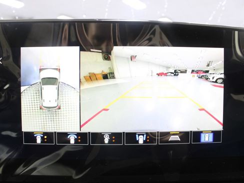 New 2026 Buick Encore GX Sport Touring w/ Advanced Technology Package FWD image 4