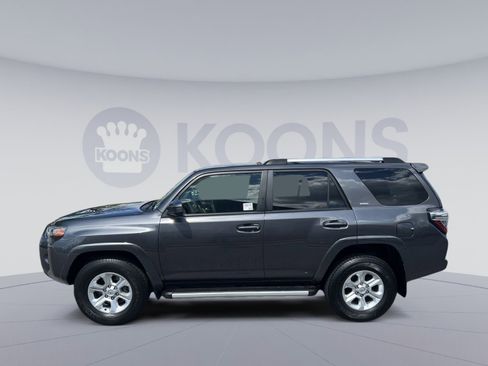 Used 2023 Toyota 4Runner SR5 image 13