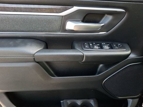 Used 2020 RAM 1500 Big Horn AWD/4WD image 13