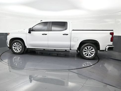 Used 2021 Chevrolet Silverado 1500 Custom RWD image 2