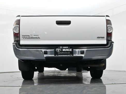 Used 2012 Toyota Tacoma 2WD Access Cab image 36