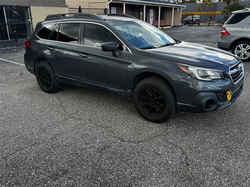 Used 2019 Subaru Outback 2.5i AWD/4WD image 5