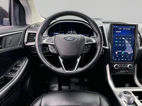 Certified 2023 Ford Edge SEL w/ Convenience Package AWD/4WD image 5