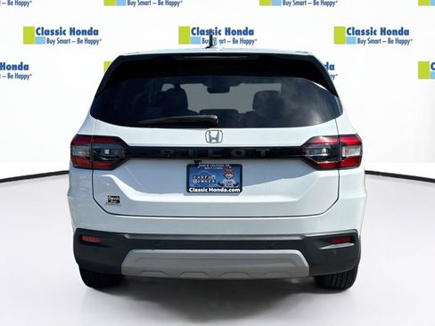 Certified 2024 Honda Pilot EX-L image 7