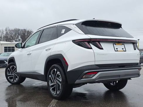 New 2026 Hyundai Tucson Limited image 15