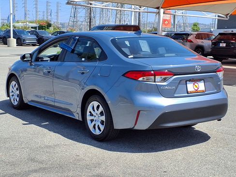 Used 2024 Toyota Corolla LE FWD image 4