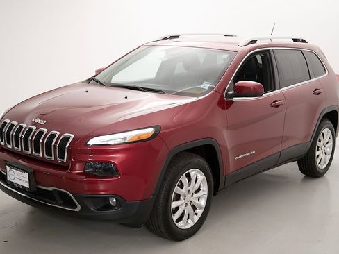 Used 2015 Jeep Cherokee Limited AWD/4WD image 6