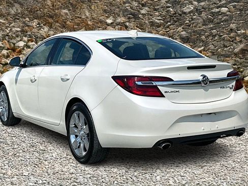 Used 2015 Buick Regal AWD image 12