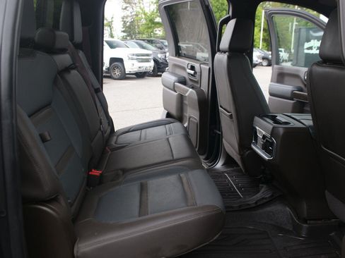 Used 2023 GMC Sierra 2500 Denali AWD/4WD image 40