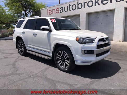 Used 2017 Toyota 4Runner Limited image 2
