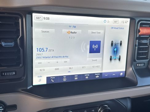 Used 2022 Ford Bronco Wildtrak image 33