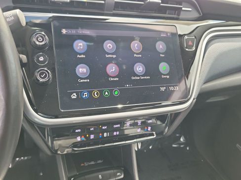 Used 2022 Chevrolet Bolt EUV Premier w/ Sun & Sound Package FWD image 13
