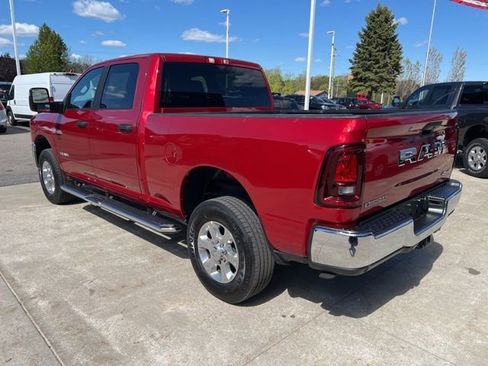 Certified 2026 RAM 2500 Big Horn AWD/4WD image 4