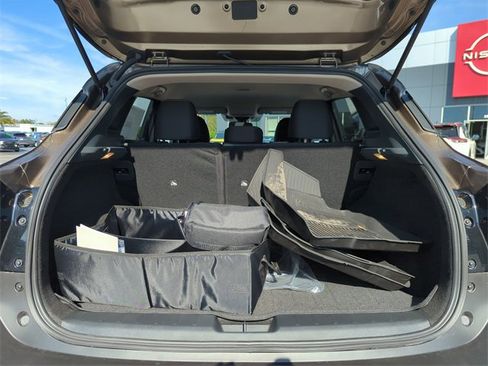 New 2026 Nissan Kicks SV w/ Charging Package image 15