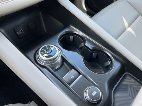 New 2026 Ford Explorer Active image 26