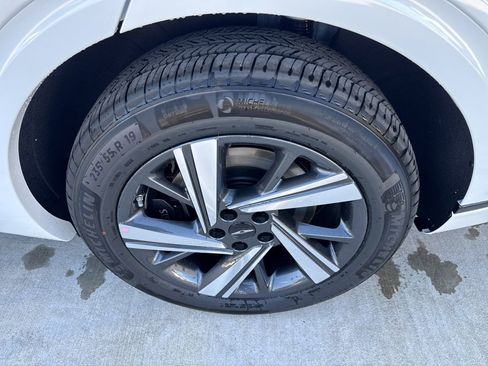 New 2026 Genesis GV70 3.5T Sport Advanced image 19