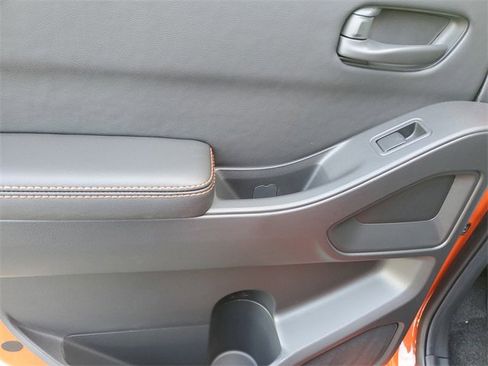 New 2026 Nissan Frontier PRO-4X w/ Pro-4x Convenience Package image 17