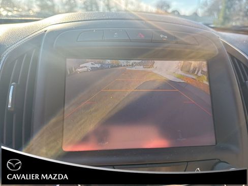 Used 2015 Buick Regal Premium w/ Experience Buick Package image 12