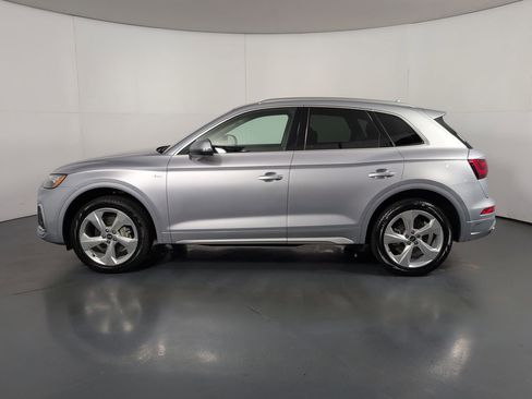 Certified 2025 Audi Q5 2.0T Premium Plus w/ Premium Plus Package image 30