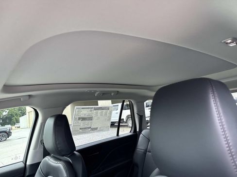 New 2026 Lincoln Aviator AWD image 33