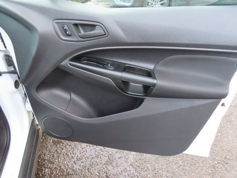 Used 2018 Ford Transit Connect XL image 15