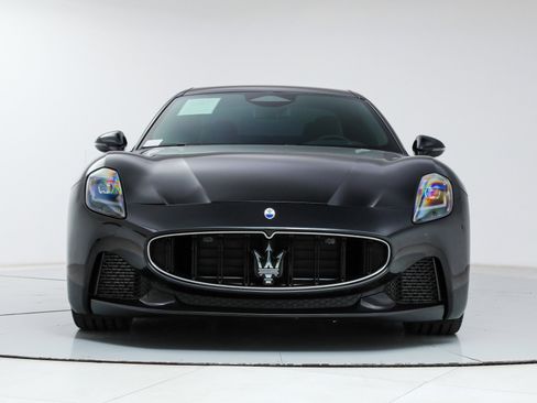 Certified 2024 Maserati GranTurismo Modena image 8