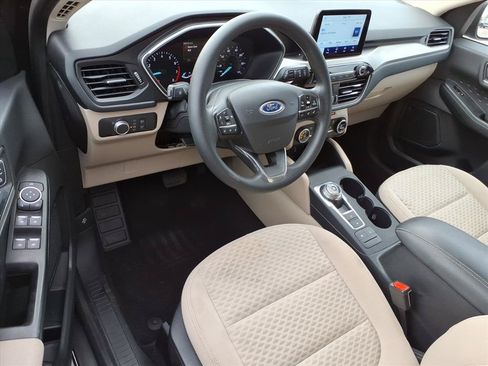 Used 2020 Ford Escape SE AWD/4WD image 9