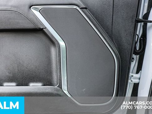 Used 2025 GMC Sierra 1500 SLT image 50