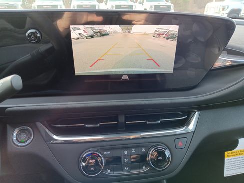 New 2026 Buick Envista Preferred w/ Convenience I Package image 11