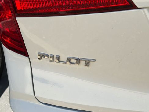 Used 2017 Honda Pilot EX-L image 7