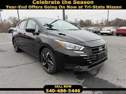 New 2025 Nissan Versa SR w/ Trunk Package