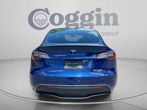 Used 2024 Tesla Model Y Performance AWD/4WD image 7