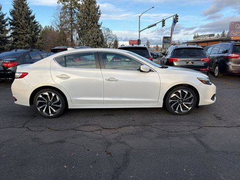 Used 2018 Acura ILX w/ Special Edition Package image 7