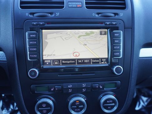 Used 2008 Volkswagen R32 AWD/4WD image 14