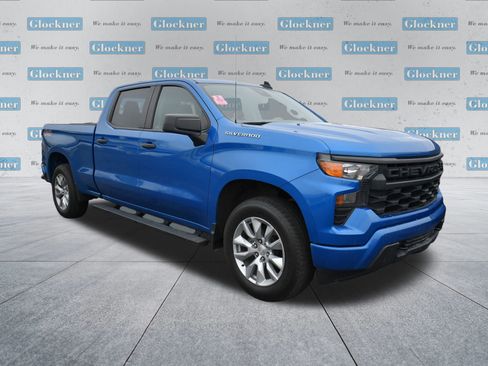 Used 2022 Chevrolet Silverado 1500 Custom image 3