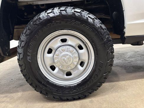 Used 2022 RAM 2500 Tradesman AWD/4WD image 39