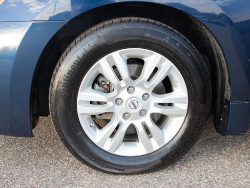 Used 2011 Nissan Altima 2.5 SL w/ 2.5SL Pkg FWD image 27
