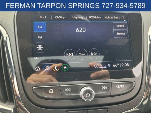 Used 2022 Chevrolet Equinox RS w/ RS Leather Package image 28