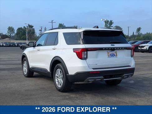 New 2026 Ford Explorer Active w/ Active Comfort Package image 3