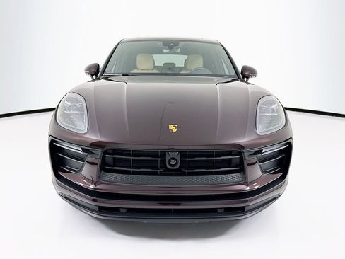 New 2026 Porsche Macan image 6